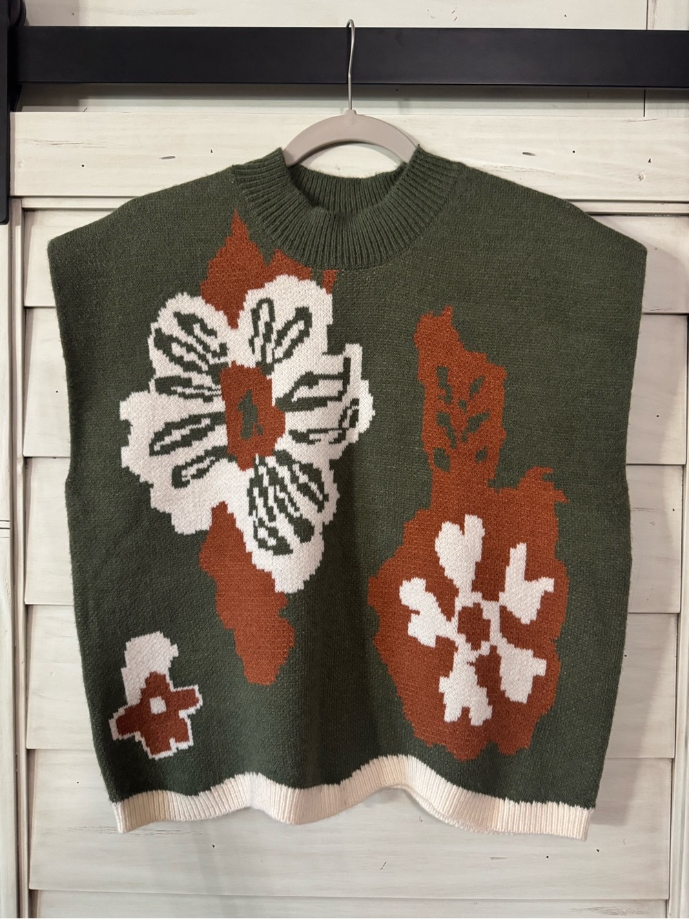 entro Olive Green Floral Intarsia Crew Neck Sweater with Cream Trim
